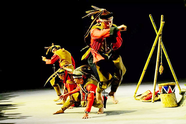 鄒族文化表演